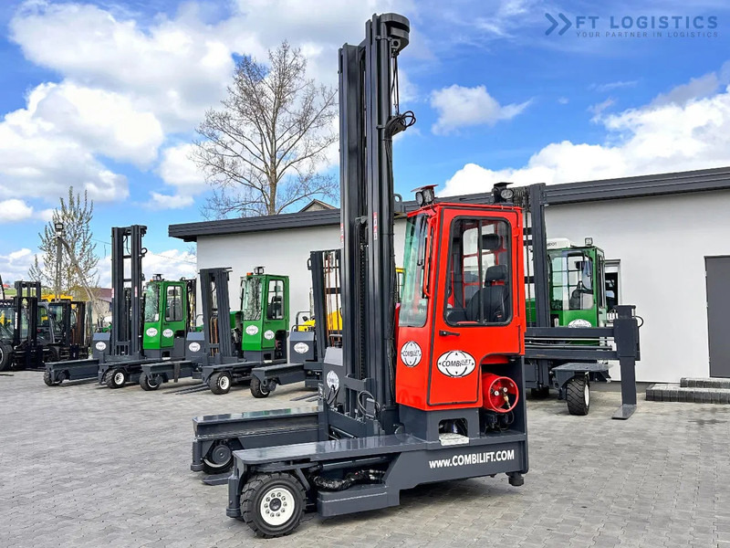 Combilift C4000 / TRIPLEX / 9300MM / FREE LIFT / POSITIONER / LPG / CABIN C4000 / TRIPLEX / 9300MM / FREE LIFT / POSITIONER / LPG / CABIN - شاحنة المناولة رباعية الاتجاهات: صور 3 Combilift C4000 / TRIPLEX / 9300MM / FREE LIFT / POSITIONER / LPG / CABIN C4000 / TRIPLEX / 9300MM / FREE LIFT / POSITIONER / LPG / CABIN - شاحنة المناولة رباعية الاتجاهات: صور 3