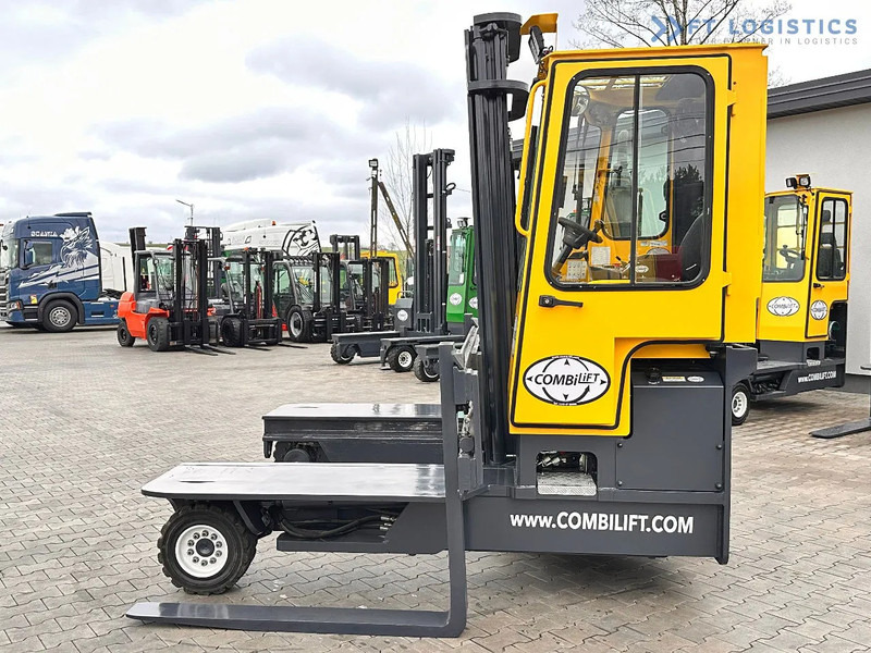 Combilift C4500 / DUPLEX / 4050MM / DIESEL / WIDE POSITIONER / FREE LIFT C4500 / DUPLEX / 4050MM / DIESEL / WIDE POSITIONER / FREE LIFT - شاحنة المناولة رباعية الاتجاهات: صور 2 Combilift C4500 / DUPLEX / 4050MM / DIESEL / WIDE POSITIONER / FREE LIFT C4500 / DUPLEX / 4050MM / DIESEL / WIDE POSITIONER / FREE LIFT - شاحنة المناولة رباعية الاتجاهات: صور 2