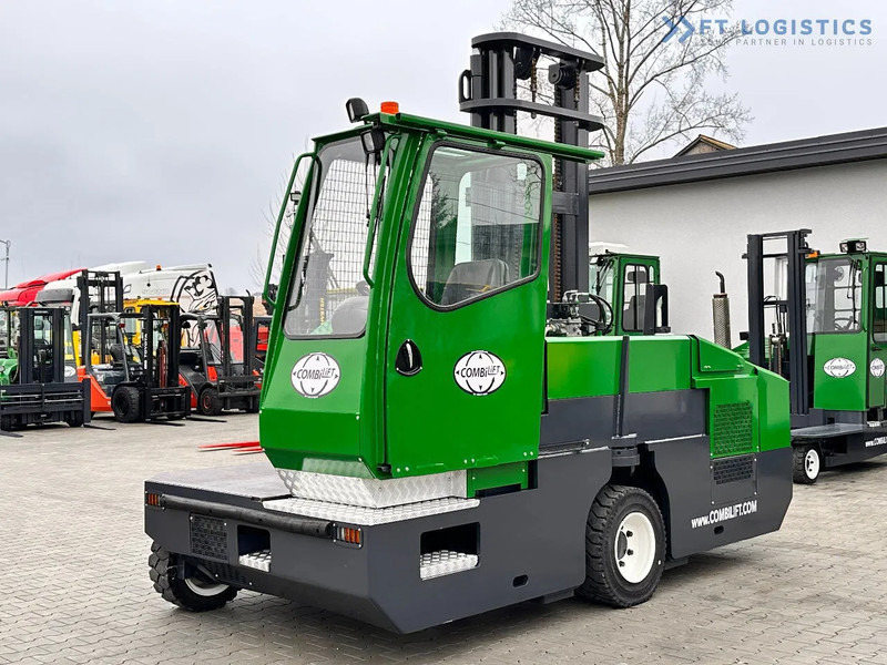 Combilift C5000SL / DIESEL / 4500MM / DUPLEX / CABIN / PLATFORMS / LIKE NEW C5000SL / DIESEL / 4500MM / DUPLEX / CABIN / PLATFORMS / LIKE - محمل الجانب: صور 2 Combilift C5000SL / DIESEL / 4500MM / DUPLEX / CABIN / PLATFORMS / LIKE NEW C5000SL / DIESEL / 4500MM / DUPLEX / CABIN / PLATFORMS / LIKE - محمل الجانب: صور 2