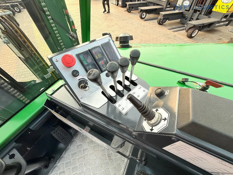 شاحنة المناولة رباعية الاتجاهات Combilift COMBILIFT C4000CB – TRIPLEX 5200mm – Year 2017 – LPG – FREE LIFT – SIDESHIFT – FORK POSITIONER – CONDITION 5/5 COMBILIFT C4000CB: صور 17 شاحنة المناولة رباعية الاتجاهات Combilift COMBILIFT C4000CB – TRIPLEX 5200mm – Year 2017 – LPG – FREE LIFT – SIDESHIFT – FORK POSITIONER – CONDITION 5/5 COMBILIFT C4000CB: صور 17