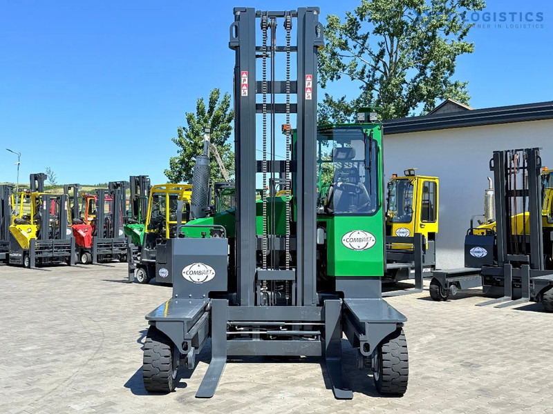 Combilift COMBILIFT C5000XL – DUPLEX 5500mm – Year 2019 – 1929 hours – DIESEL – FORK POSITIONER – SIDESHIFT – 1200MM FORKS – CONDITION 5/5 - شاحنة المناولة رباعية الاتجاهات: صور 4 Combilift COMBILIFT C5000XL – DUPLEX 5500mm – Year 2019 – 1929 hours – DIESEL – FORK POSITIONER – SIDESHIFT – 1200MM FORKS – CONDITION 5/5 - شاحنة المناولة رباعية الاتجاهات: صور 4