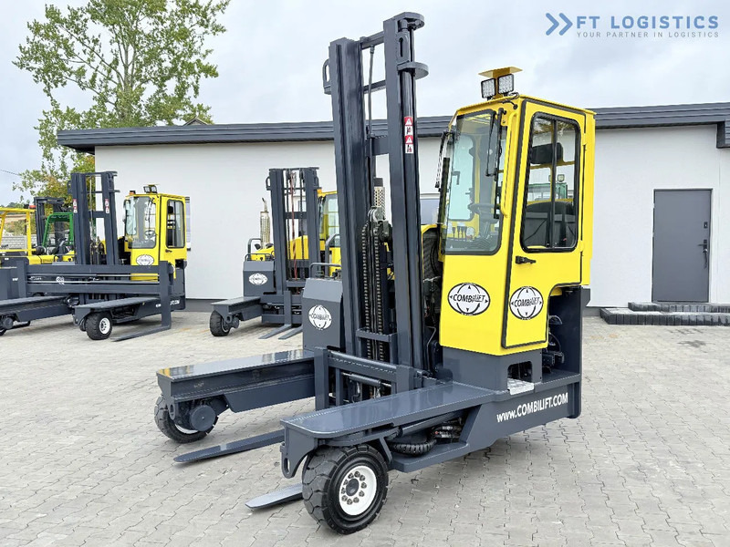 Combilift Combilift FOUR-WAY / MULTI-DIRECTIONAL FORKLIFT C4000 / GAS / DUPLEX 4600MM / ONLY 5614 OPERATING HOURS / FORK POSITIONER / FULL - شاحنة المناولة رباعية الاتجاهات: صور 1 Combilift Combilift FOUR-WAY / MULTI-DIRECTIONAL FORKLIFT C4000 / GAS / DUPLEX 4600MM / ONLY 5614 OPERATING HOURS / FORK POSITIONER / FULL - شاحنة المناولة رباعية الاتجاهات: صور 1