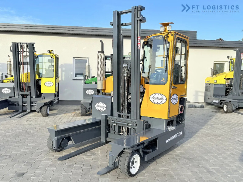 Combilift Combilift FOUR-WAY / MULTIDIRECTIONAL FORKLIFT C3000 / GAS / DUPLEX 4500MM / ONLY 3096 HOURS / FORK SIDE SHIFT / FULL CABIN / PE - شاحنة المناولة رباعية الاتجاهات: صور 4 Combilift Combilift FOUR-WAY / MULTIDIRECTIONAL FORKLIFT C3000 / GAS / DUPLEX 4500MM / ONLY 3096 HOURS / FORK SIDE SHIFT / FULL CABIN / PE - شاحنة المناولة رباعية الاتجاهات: صور 4