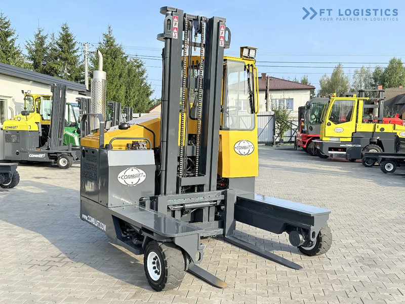 Combilift Combilift FOUR-WAY MULTIDIRECTIONAL FORKLIFT C4000 / GAS / DUPLEX 4500MM / ONLY 6604 HOURS / SIDE SHIFT / FULL CABIN / PERFECT C - شاحنة المناولة رباعية الاتجاهات: صور 5 Combilift Combilift FOUR-WAY MULTIDIRECTIONAL FORKLIFT C4000 / GAS / DUPLEX 4500MM / ONLY 6604 HOURS / SIDE SHIFT / FULL CABIN / PERFECT C - شاحنة المناولة رباعية الاتجاهات: صور 5