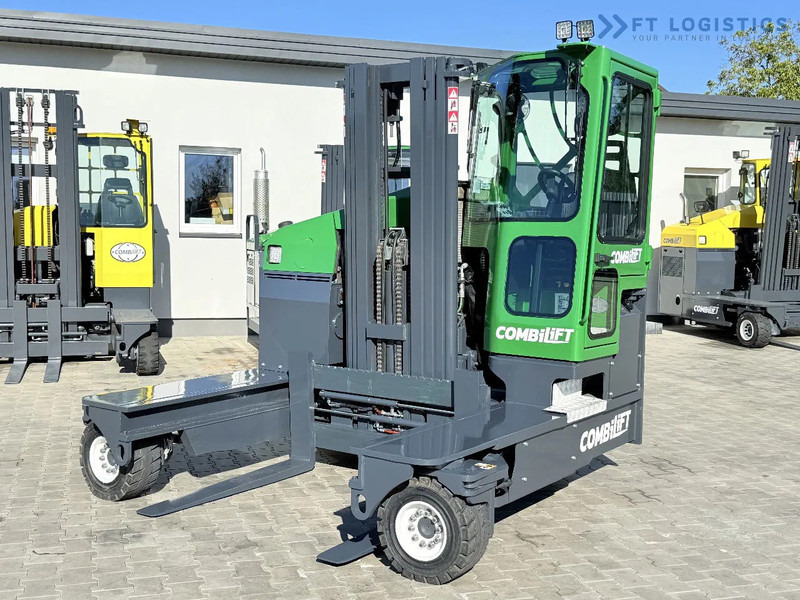 Combilift Combilift FOUR-WAY MULTIDIRECTIONAL FORKLIFT C4500 / DIESEL / TRIPLEX 4900MM / ONLY 4854 HOURS / FORK POSITIONER / FULL CABIN – - شاحنة المناولة رباعية الاتجاهات: صور 1 Combilift Combilift FOUR-WAY MULTIDIRECTIONAL FORKLIFT C4500 / DIESEL / TRIPLEX 4900MM / ONLY 4854 HOURS / FORK POSITIONER / FULL CABIN – - شاحنة المناولة رباعية الاتجاهات: صور 1