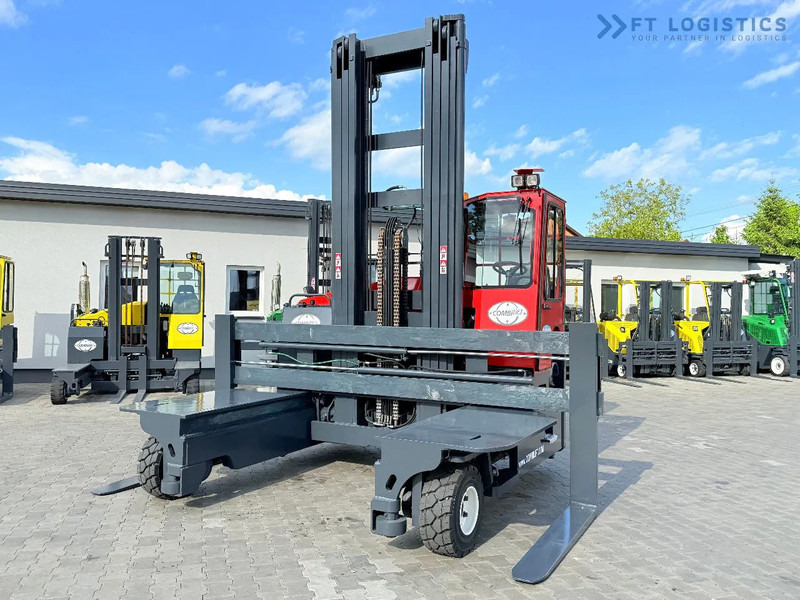 Combilift Combilift Wózki 4-kierunkowe C8000 / GAS / TRIPLEX 8300 / WIDE FORK POSITIRONER / FREE-LIFT / A comprehensive range of four-way - شاحنة المناولة رباعية الاتجاهات: صور 3 Combilift Combilift Wózki 4-kierunkowe C8000 / GAS / TRIPLEX 8300 / WIDE FORK POSITIRONER / FREE-LIFT / A comprehensive range of four-way - شاحنة المناولة رباعية الاتجاهات: صور 3