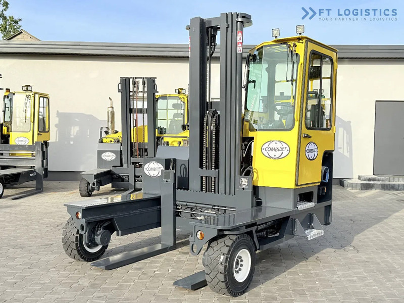 Combilift FOUR-WAY / MULTI-DIRECTIONAL FORKLIFT C5000XL / GAS / TRIPLEX 6000MM / FREE LIFT / FORK POSITIONER / HEATING / EXTENDABLE FORKS - شاحنة المناولة رباعية الاتجاهات: صور 1 Combilift FOUR-WAY / MULTI-DIRECTIONAL FORKLIFT C5000XL / GAS / TRIPLEX 6000MM / FREE LIFT / FORK POSITIONER / HEATING / EXTENDABLE FORKS - شاحنة المناولة رباعية الاتجاهات: صور 1