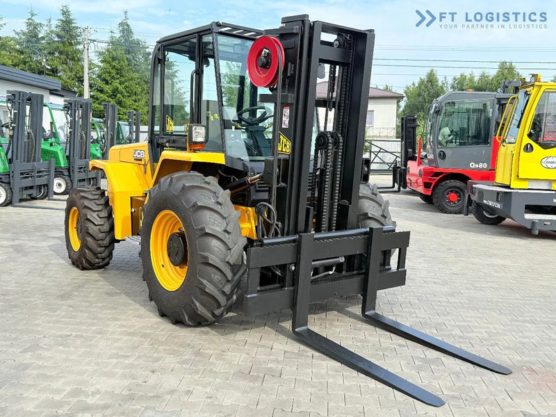 JCB 940 / DIESEL / TRIPLEX 4500MM / FORK POSITIONER / SIDE SHIFT / 4T / NEW TYRES / LIKE NEW 940 / DIESEL / TRIPLEX 4500MM / FORK PO - شاحنات الطرق الوعرة: صور 5 JCB 940 / DIESEL / TRIPLEX 4500MM / FORK POSITIONER / SIDE SHIFT / 4T / NEW TYRES / LIKE NEW 940 / DIESEL / TRIPLEX 4500MM / FORK PO - شاحنات الطرق الوعرة: صور 5