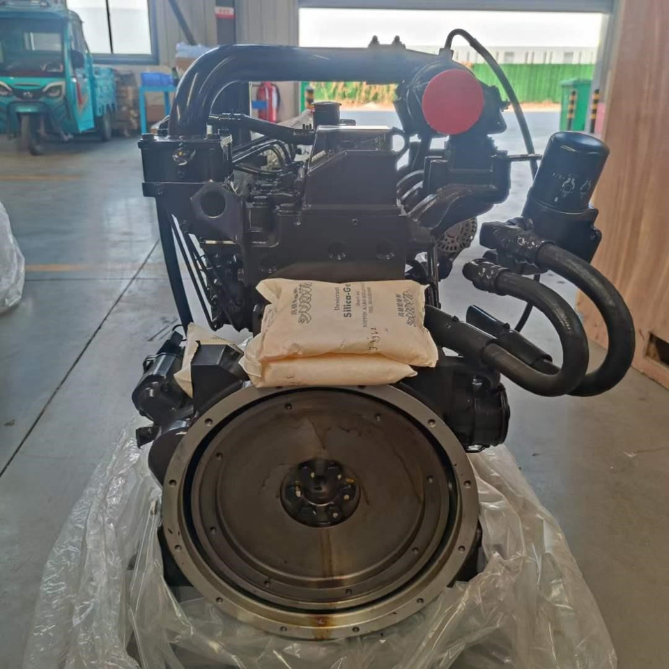 CUMMINS B3.3 - المحرك - حفارة: صور 1 CUMMINS B3.3 - المحرك - حفارة: صور 1