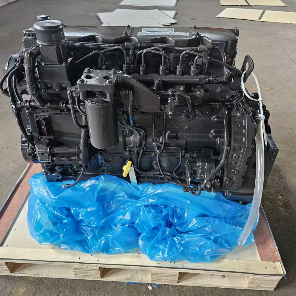 CUMMINS QSB6.7 - المحرك - حفارة: صور 1 CUMMINS QSB6.7 - المحرك - حفارة: صور 1