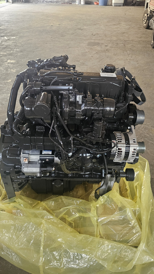 CUMMINS QSF3.8 - المحرك - حفارة: صور 5 CUMMINS QSF3.8 - المحرك - حفارة: صور 5