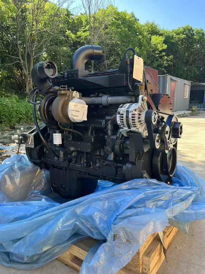 CUMMINS QSM11 - المحرك - حفارة: صور 2 CUMMINS QSM11 - المحرك - حفارة: صور 2