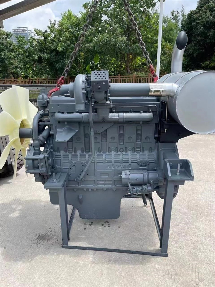 DOOSAN DE12TIS - المحرك - حفارة: صور 2 DOOSAN DE12TIS - المحرك - حفارة: صور 2