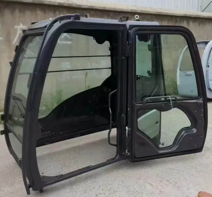 HITACHI EX300-5 - الكبائن - حفارة: صور 4 HITACHI EX300-5 - الكبائن - حفارة: صور 4