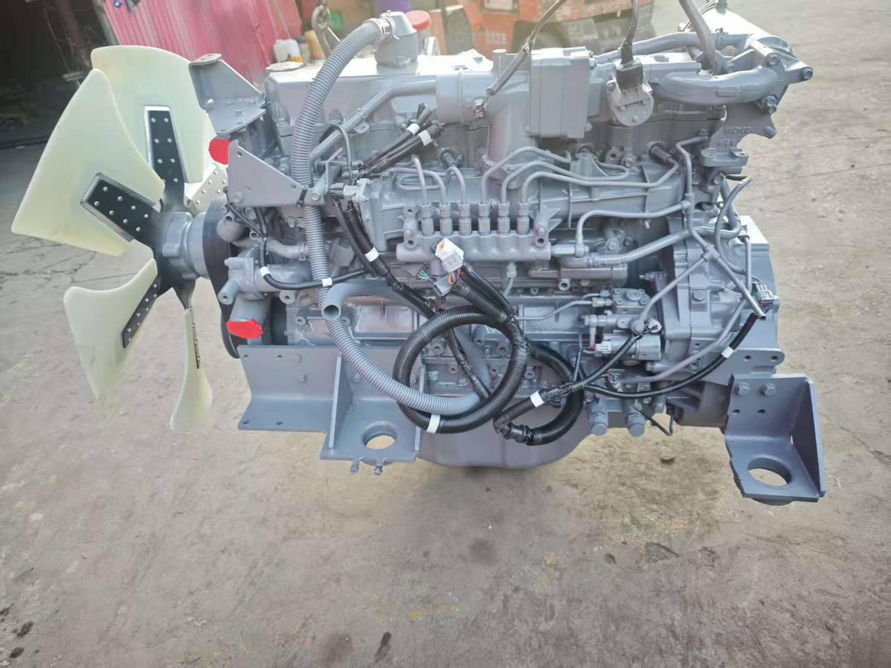 ISUZU 6HK1 - المحرك - حفارة مصغرة: صور 2 ISUZU 6HK1 - المحرك - حفارة مصغرة: صور 2