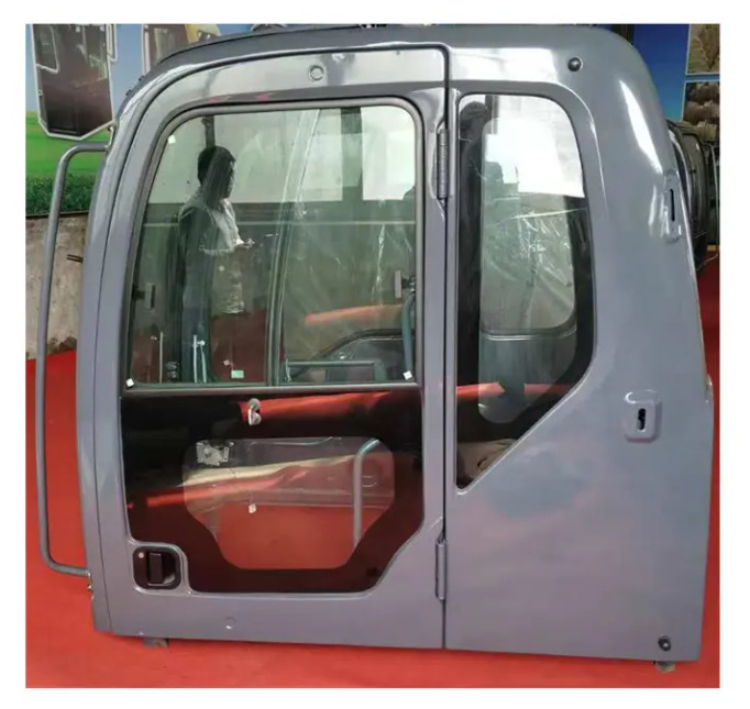 KOBELCO SK350-8 - الكبائن - حفارة: صور 2 KOBELCO SK350-8 - الكبائن - حفارة: صور 2