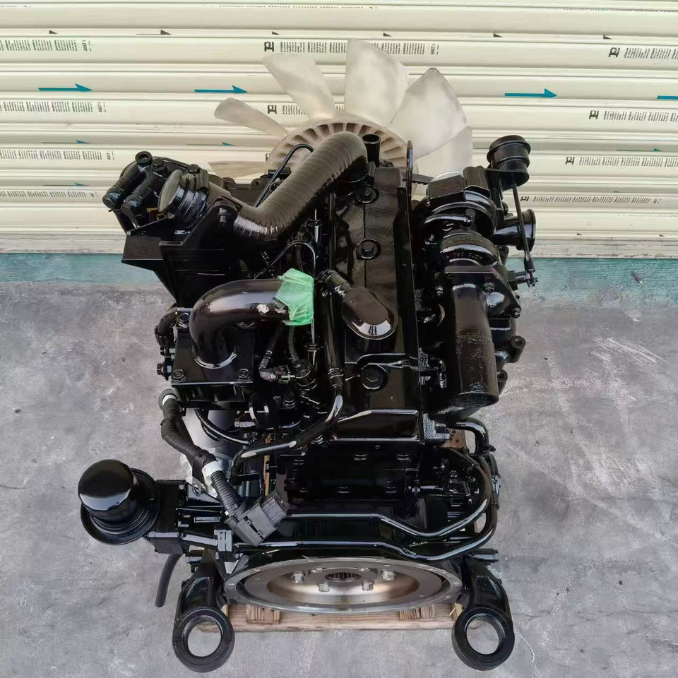 KOMATSU 4D95LE-5 - المحرك - حفارة: صور 1 KOMATSU 4D95LE-5 - المحرك - حفارة: صور 1