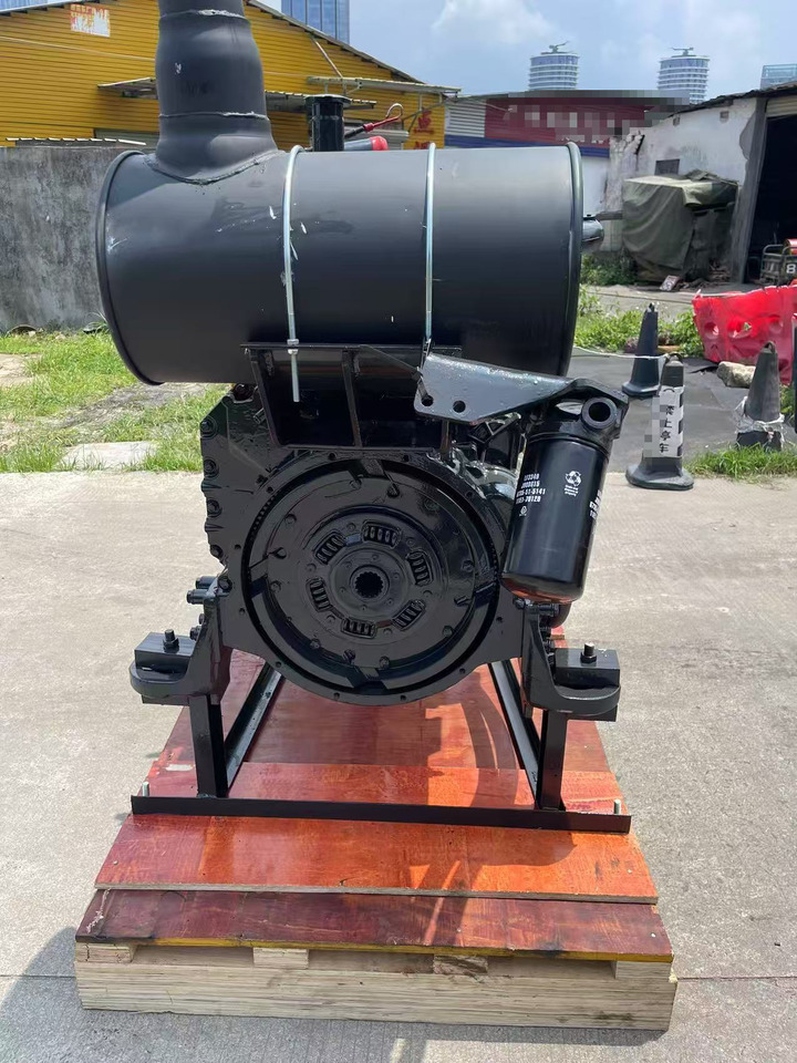 KOMATSU 6D107E-1 - المحرك - حفارة: صور 3 KOMATSU 6D107E-1 - المحرك - حفارة: صور 3