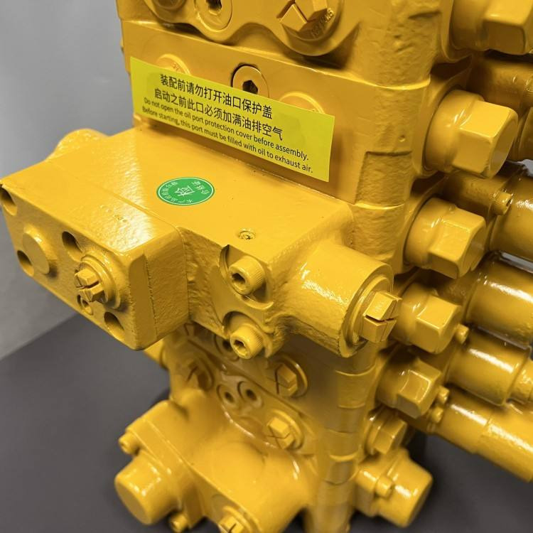 KOMATSU 723-57-11700 - صمام هيدروليكي - حفارة: صور 4 KOMATSU 723-57-11700 - صمام هيدروليكي - حفارة: صور 4