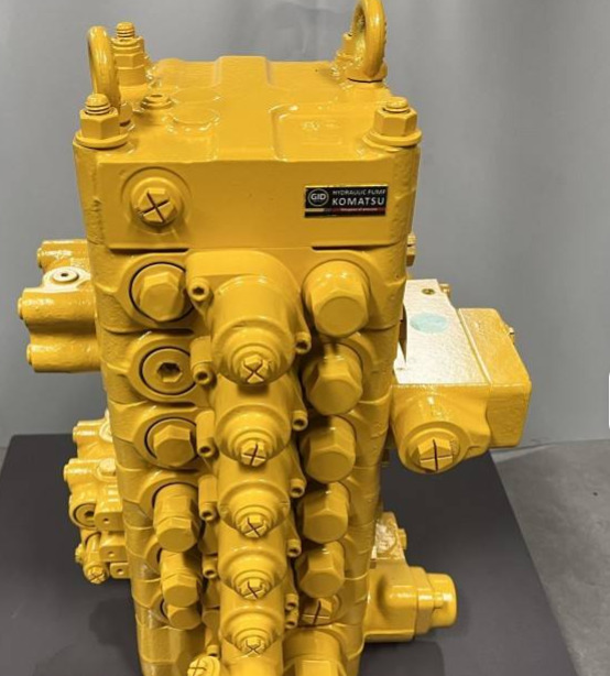 KOMATSU pc130-7 - صمام هيدروليكي - حفارة: صور 3 KOMATSU pc130-7 - صمام هيدروليكي - حفارة: صور 3