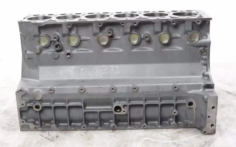 VOLVO D6E - كتلة اسطوانة - حفارة: صور 2 VOLVO D6E - كتلة اسطوانة - حفارة: صور 2