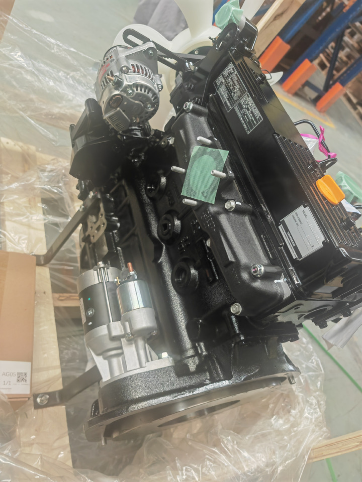 YANMAR 4TNE94 - المحرك - حفارة مصغرة: صور 2 YANMAR 4TNE94 - المحرك - حفارة مصغرة: صور 2