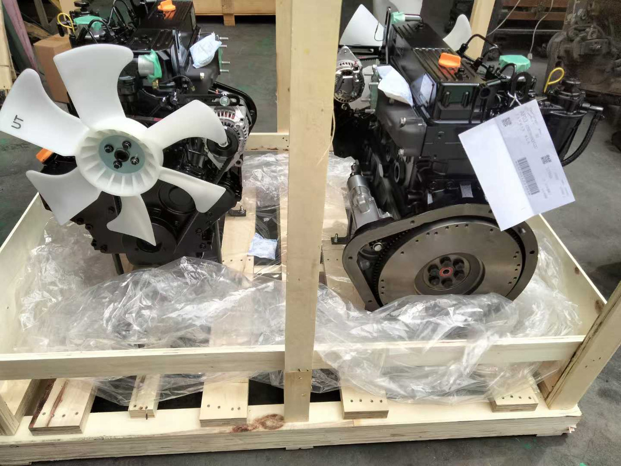 YANMAR 4TNE98 - المحرك - رافعة شوكية: صور 4 YANMAR 4TNE98 - المحرك - رافعة شوكية: صور 4