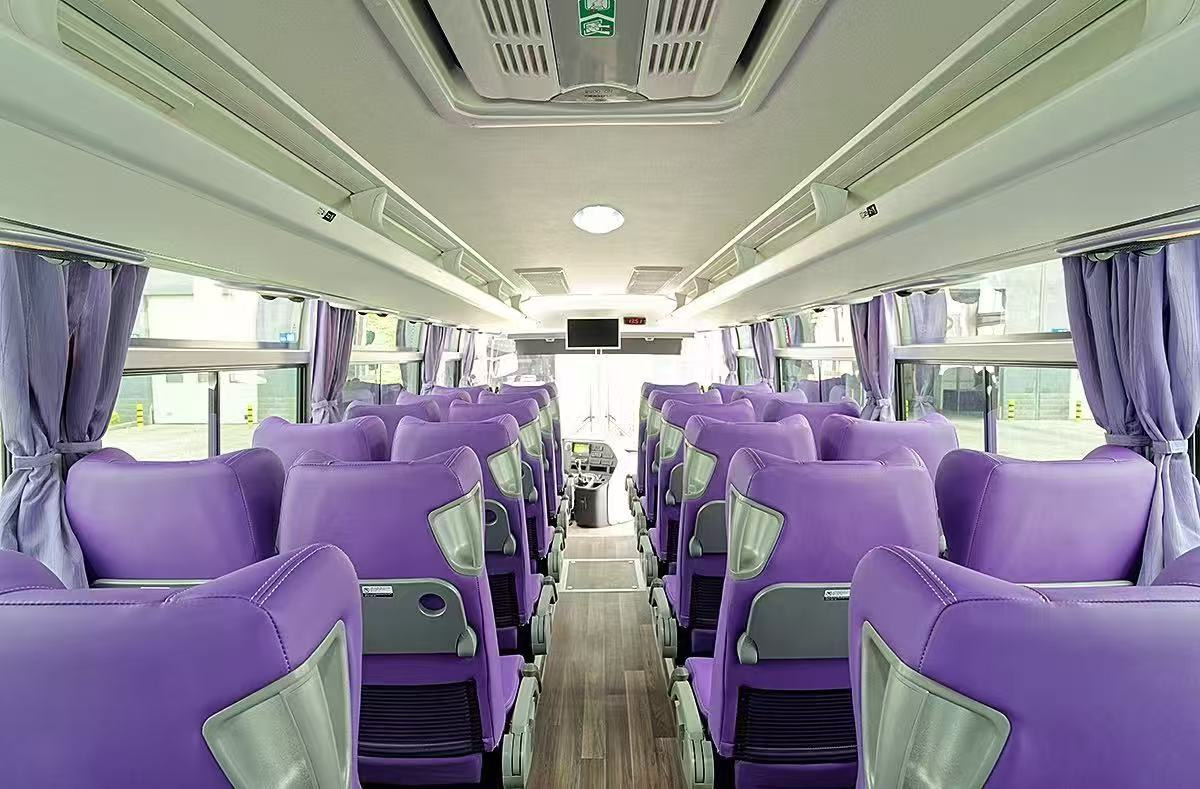 YUTONG 49+1+1 - النقل الحضري: صور 4 YUTONG 49+1+1 - النقل الحضري: صور 4