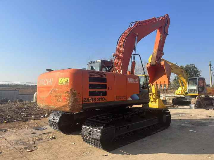Affordable Hitachi ZX210-5G Used Construction Machinery | Well-Maintained, No Overhauls - حفارات زحافة: صور 2 Affordable Hitachi ZX210-5G Used Construction Machinery | Well-Maintained, No Overhauls - حفارات زحافة: صور 2