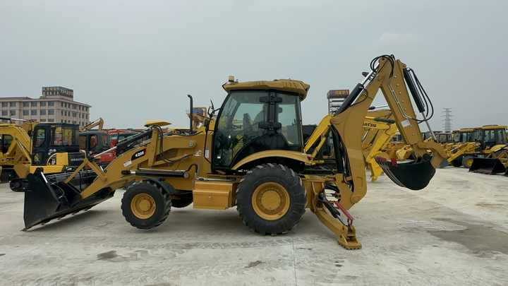 Cheap Prices Good Condition High Performance CAT 420F Used Backhoe Loader for Sale - حفار متعدد الاستخدام: صور 2 Cheap Prices Good Condition High Performance CAT 420F Used Backhoe Loader for Sale - حفار متعدد الاستخدام: صور 2