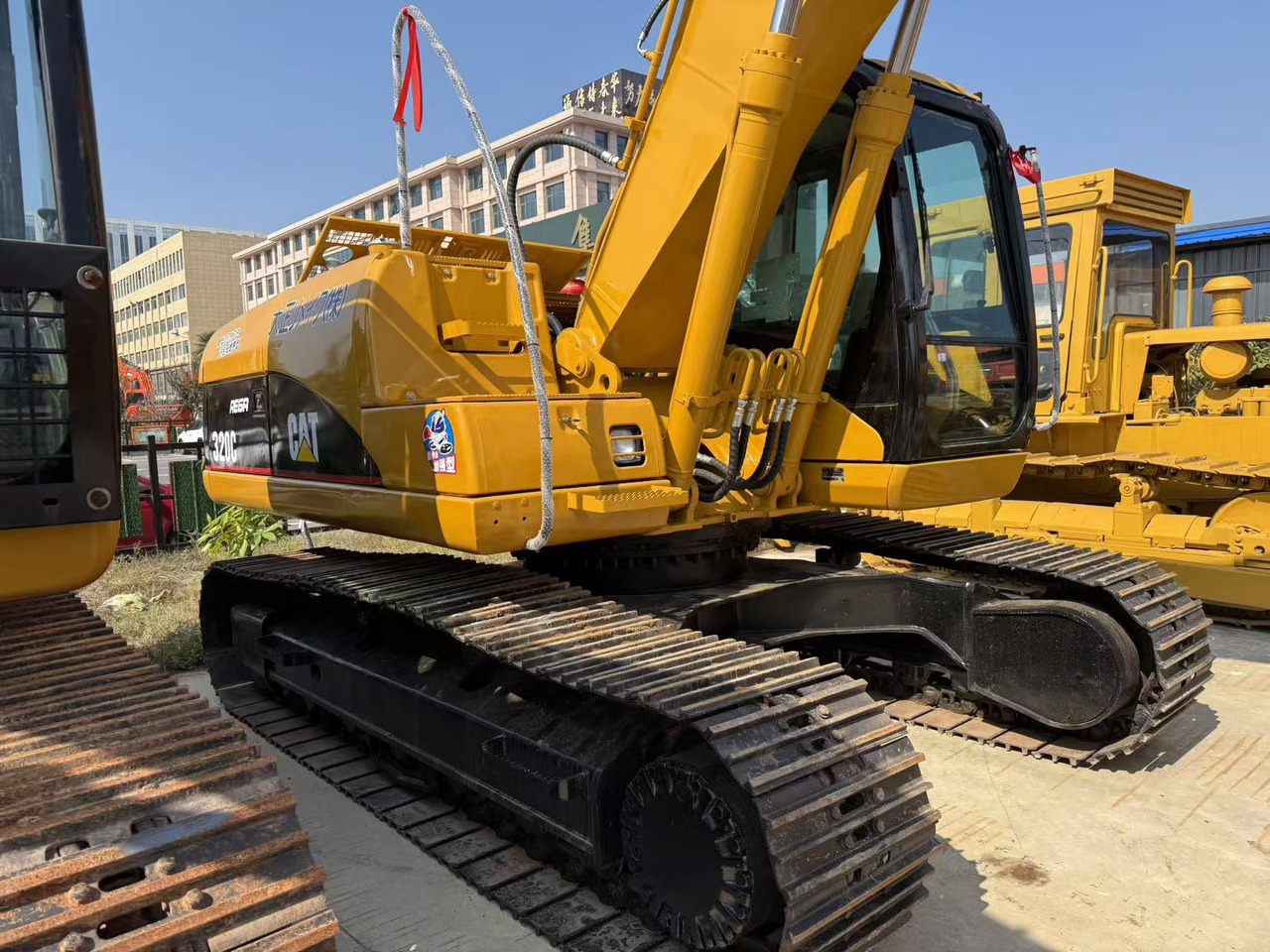 EXCAVATOR Used Caterpillar Excavator 320C Secondhand Cat320C 320CL Crawler Excavator for Sale - حفارات زحافة: صور 5 EXCAVATOR Used Caterpillar Excavator 320C Secondhand Cat320C 320CL Crawler Excavator for Sale - حفارات زحافة: صور 5
