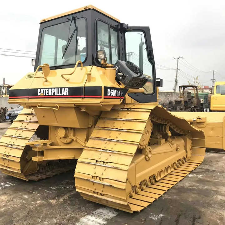 Good Condition D6m Mini Bulldozer New Crawler Bulldozer with Parts Price Bulldozers - بلدوزر: صور 1 Good Condition D6m Mini Bulldozer New Crawler Bulldozer with Parts Price Bulldozers - بلدوزر: صور 1