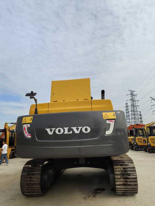 حفارة Good Condition  VOLVO EC480DL Excavator Low Price Large Hydraulic Crawler Excavator volvo 480dl for Sale: صور 6