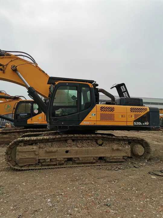 Hyundai Digger 520l-9vs Second Hand Korea Made High Performance Machine Hyundai Excavator for Sale - حفارات زحافة: صور 2 Hyundai Digger 520l-9vs Second Hand Korea Made High Performance Machine Hyundai Excavator for Sale - حفارات زحافة: صور 2