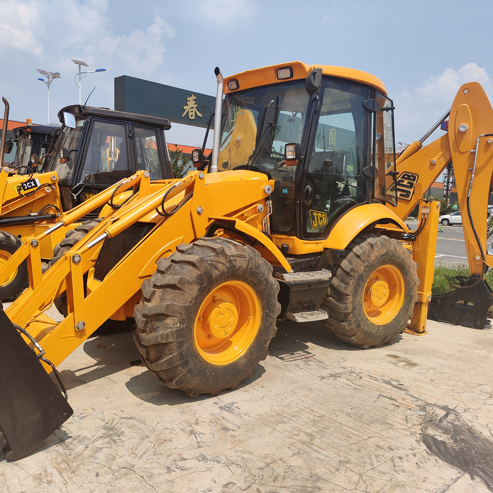 JCB Used HOTSALE Backhoe Loader JCB 3CX - حفار متعدد الاستخدام: صور 1 JCB Used HOTSALE Backhoe Loader JCB 3CX - حفار متعدد الاستخدام: صور 1