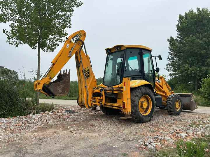 Low Price JCB 3CX Backhoe Loader in Excellent Condition for Sale JCB3CX JCB 4CX Available for Sale - حفار متعدد الاستخدام: صور 5 Low Price JCB 3CX Backhoe Loader in Excellent Condition for Sale JCB3CX JCB 4CX Available for Sale - حفار متعدد الاستخدام: صور 5