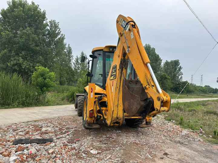 Low Price JCB 3CX Backhoe Loader in Excellent Condition for Sale JCB3CX JCB 4CX Available for Sale - حفار متعدد الاستخدام: صور 4 Low Price JCB 3CX Backhoe Loader in Excellent Condition for Sale JCB3CX JCB 4CX Available for Sale - حفار متعدد الاستخدام: صور 4