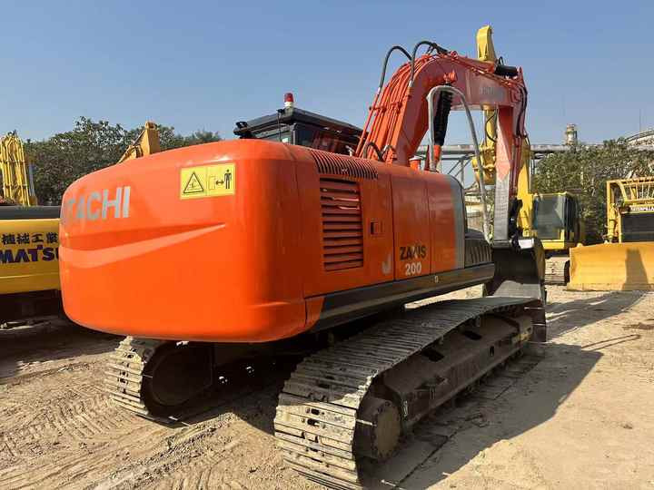 Low Shipping Good Condition Used Hitachi Zx 200-3 Excavator for Construction with Cheap Price - حفارات زحافة: صور 2 Low Shipping Good Condition Used Hitachi Zx 200-3 Excavator for Construction with Cheap Price - حفارات زحافة: صور 2