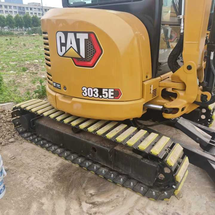 Mini Caterpillar 303.5E Excavator for Sale Second Hand Original Caterpillar 3tons Excavator in Sale - حفارة: صور 2 Mini Caterpillar 303.5E Excavator for Sale Second Hand Original Caterpillar 3tons Excavator in Sale - حفارة: صور 2