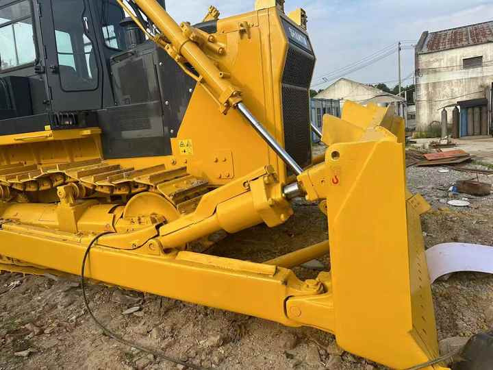 Perfect Condition Almost New Quality Used China Brand SHANTUI SD32 Dozer for Sale SD16 SD16 SD32 S Made in China - بلدوزر: صور 3 Perfect Condition Almost New Quality Used China Brand SHANTUI SD32 Dozer for Sale SD16 SD16 SD32 S Made in China - بلدوزر: صور 3