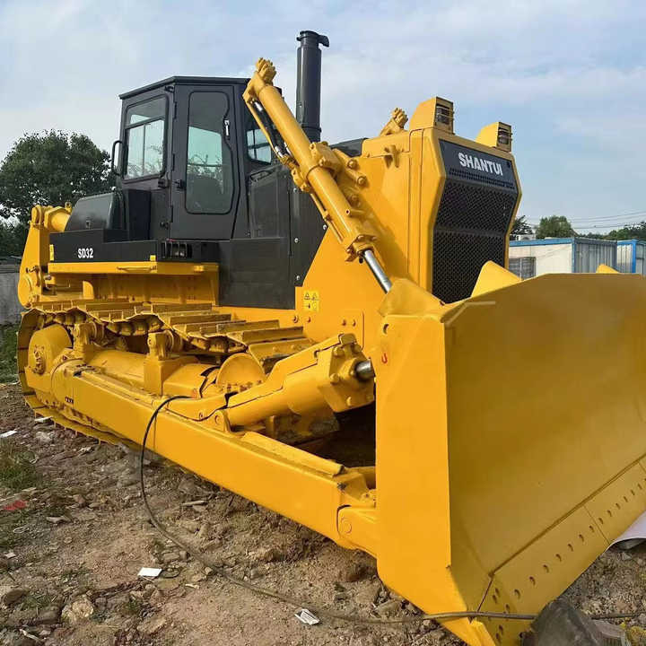 Perfect Condition Almost New Quality Used China Brand SHANTUI SD32 Dozer for Sale SD16 SD16 SD32 S Made in China - بلدوزر: صور 1 Perfect Condition Almost New Quality Used China Brand SHANTUI SD32 Dozer for Sale SD16 SD16 SD32 S Made in China - بلدوزر: صور 1