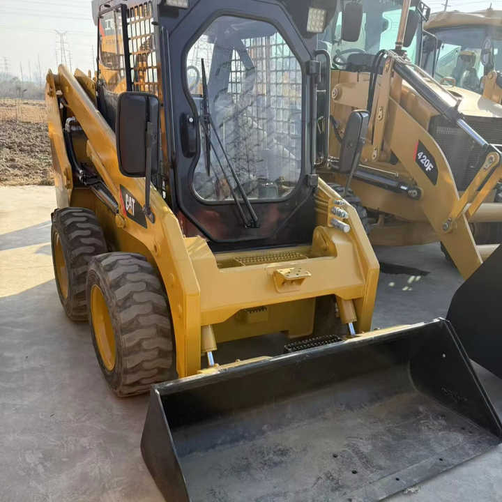 شيول صغير Second Hand Cheap Caterpillar CAT246D with Perfect Function  Mini Skid Steers Used Cat246c 246D Backhoe Loader on Sale: صور 1