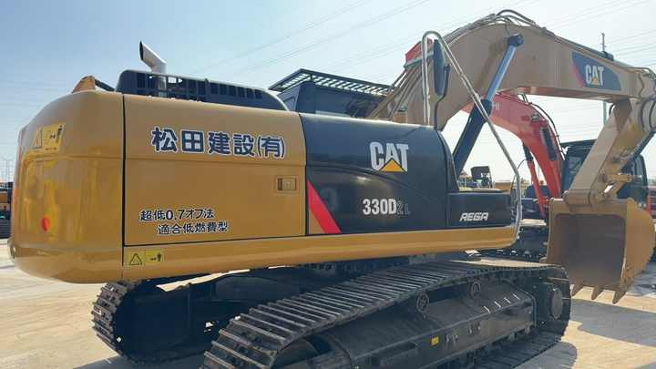 Used 30tons Large Caterpillar Excavator 330D2L for Sale Used CAT330D Excavator in Fine Condition and Low Price Hot Sale - حفارة: صور 4 Used 30tons Large Caterpillar Excavator 330D2L for Sale Used CAT330D Excavator in Fine Condition and Low Price Hot Sale - حفارة: صور 4