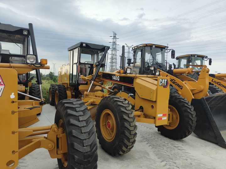 Used CAT 140G Grader for Sale CAT 140G 140H 140K Grader with Good Performance on Sale - آلة تسوية الأرض: صور 2 Used CAT 140G Grader for Sale CAT 140G 140H 140K Grader with Good Performance on Sale - آلة تسوية الأرض: صور 2