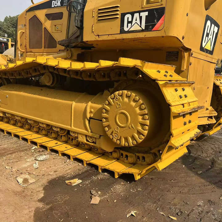 Used Cat Mini Bulldozer D5k Cat Dozers - بلدوزر: صور 1 Used Cat Mini Bulldozer D5k Cat Dozers - بلدوزر: صور 1