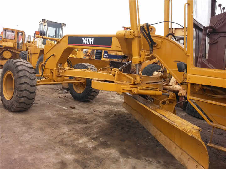 Used Caterpillar CAT 140H Land Road Motor Grader CAT140 CAT140H Used Grader Cheap Price for Sale - آلة تسوية الأرض: صور 5 Used Caterpillar CAT 140H Land Road Motor Grader CAT140 CAT140H Used Grader Cheap Price for Sale - آلة تسوية الأرض: صور 5