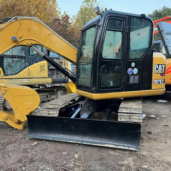 Used Caterpillar CAT 307E2 Crawler Mini Hydraulic Digger Second Hand Cat 307E2 Excavator - حفارة: صور 1 Used Caterpillar CAT 307E2 Crawler Mini Hydraulic Digger Second Hand Cat 307E2 Excavator - حفارة: صور 1