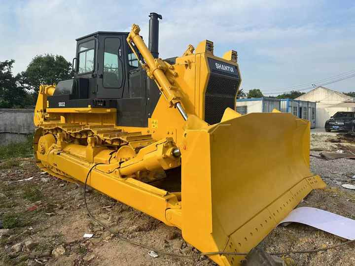 Used China Brand Shantui Sd32 Bulldozer in Stock High Quality Shantui Sd16 22 32 Bulldozer for Sale - بلدوزر: صور 5 Used China Brand Shantui Sd32 Bulldozer in Stock High Quality Shantui Sd16 22 32 Bulldozer for Sale - بلدوزر: صور 5