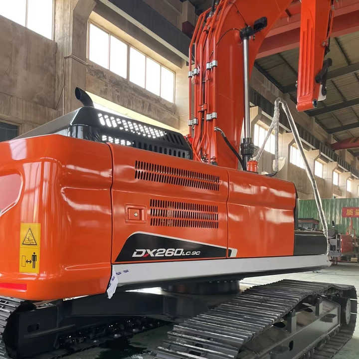 Used Excavator Doosan DX260LC-9 Excavators Mini Equipment Earth Moving Machinery Doosan Digger Excavator for Sale - حفارة: صور 4 Used Excavator Doosan DX260LC-9 Excavators Mini Equipment Earth Moving Machinery Doosan Digger Excavator for Sale - حفارة: صور 4