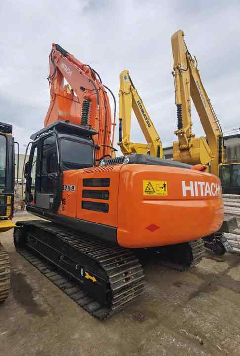 Used Hitachi ZX200-3G Excavator for Sale - Low Hours, Full Documentation, 2-Year Warranty - حفارات زحافة: صور 2 Used Hitachi ZX200-3G Excavator for Sale - Low Hours, Full Documentation, 2-Year Warranty - حفارات زحافة: صور 2